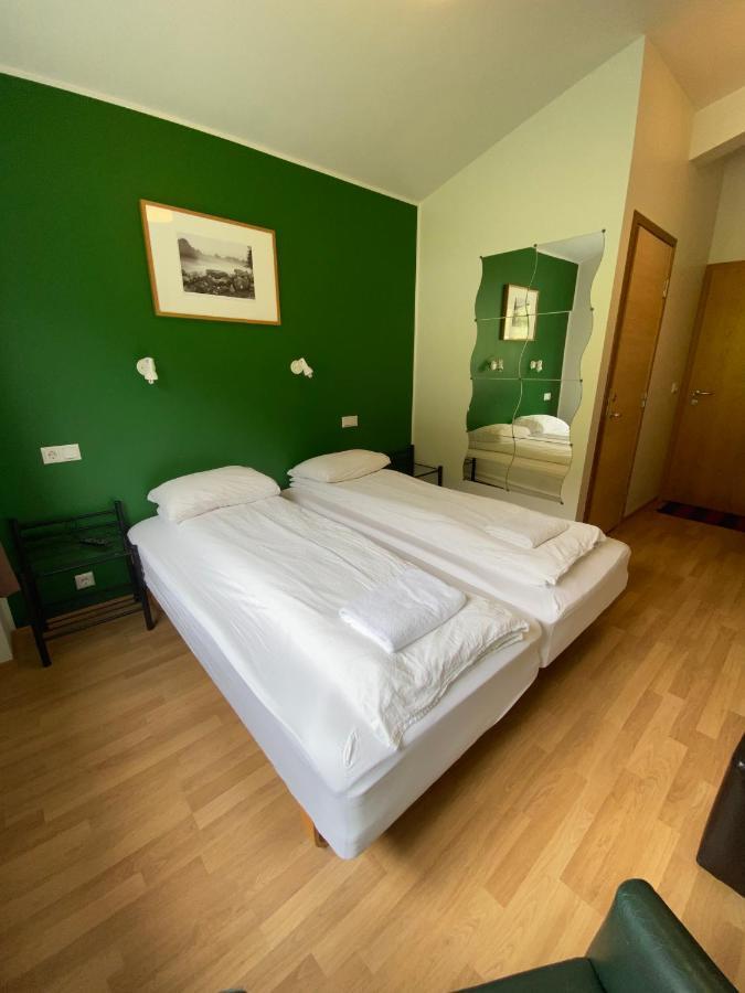 Hoergsland Guesthouse Horgsland Bagian luar foto